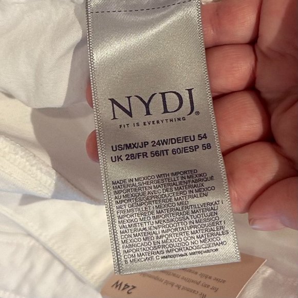 NYDJ Ami Skinny Ankle Jeans with Cuff in Opti White - 24W - NWT - Picture 8 of 9